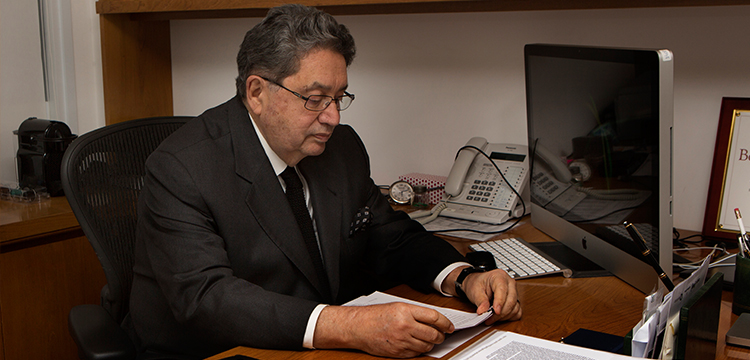 Carlos Leoni Siqueira